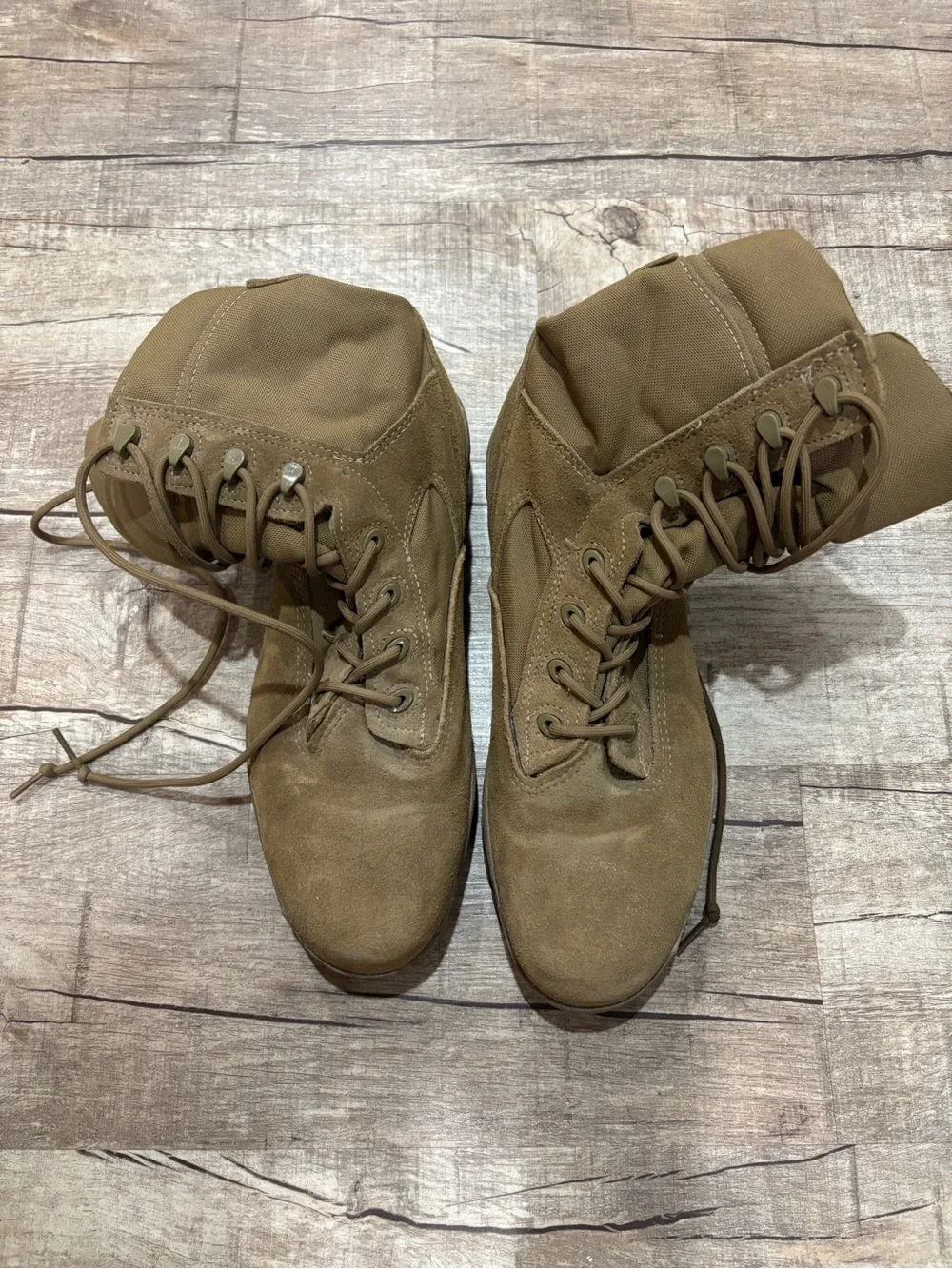 Men’s Belleville Tactical Lace-Up Boots in Coyote Brown Military Size 11 W
